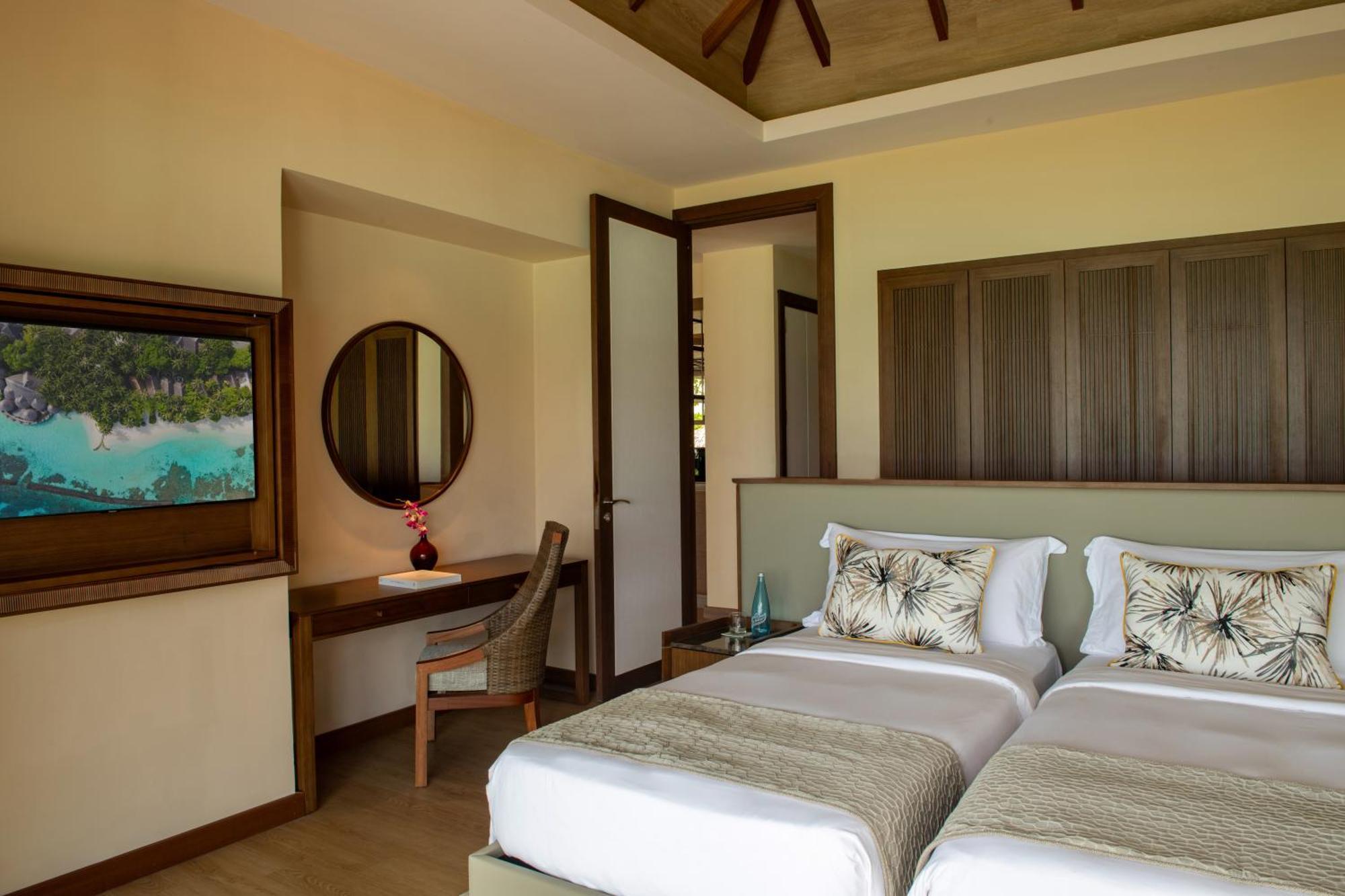 Hotel Baros Maldives Malé Esterno foto