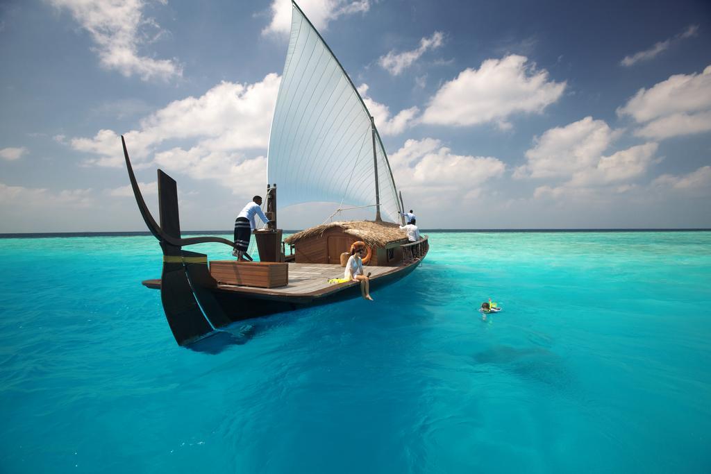 Hotel Baros Maldives Malé Esterno foto