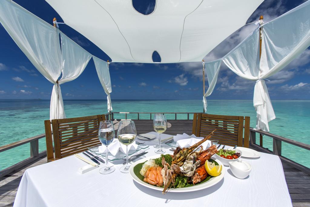 Hotel Baros Maldives Malé Esterno foto