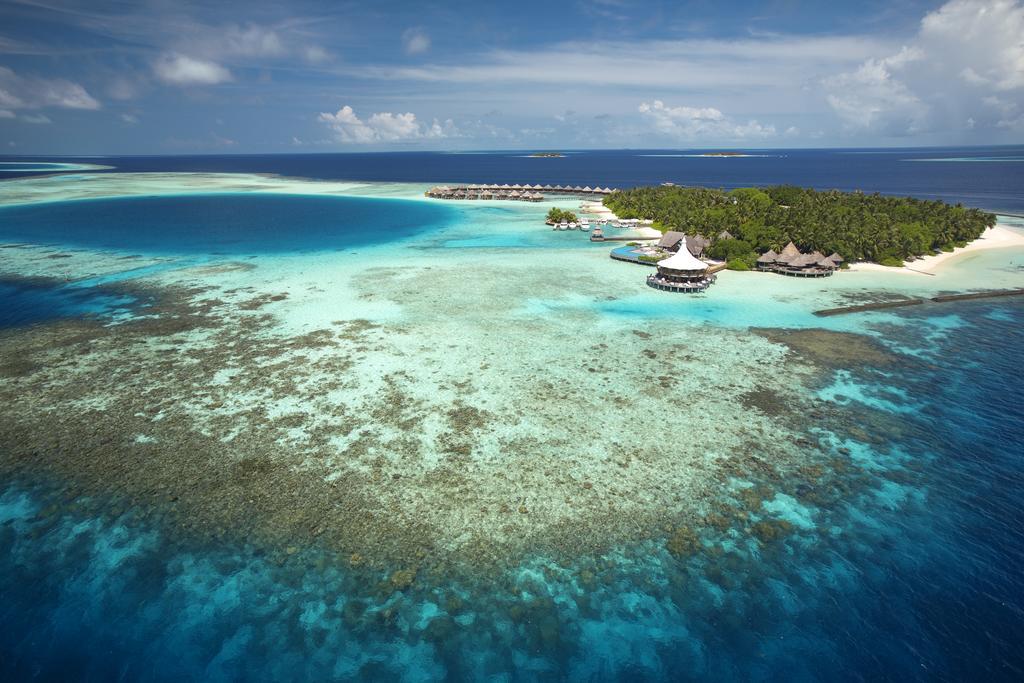 Hotel Baros Maldives Malé Esterno foto